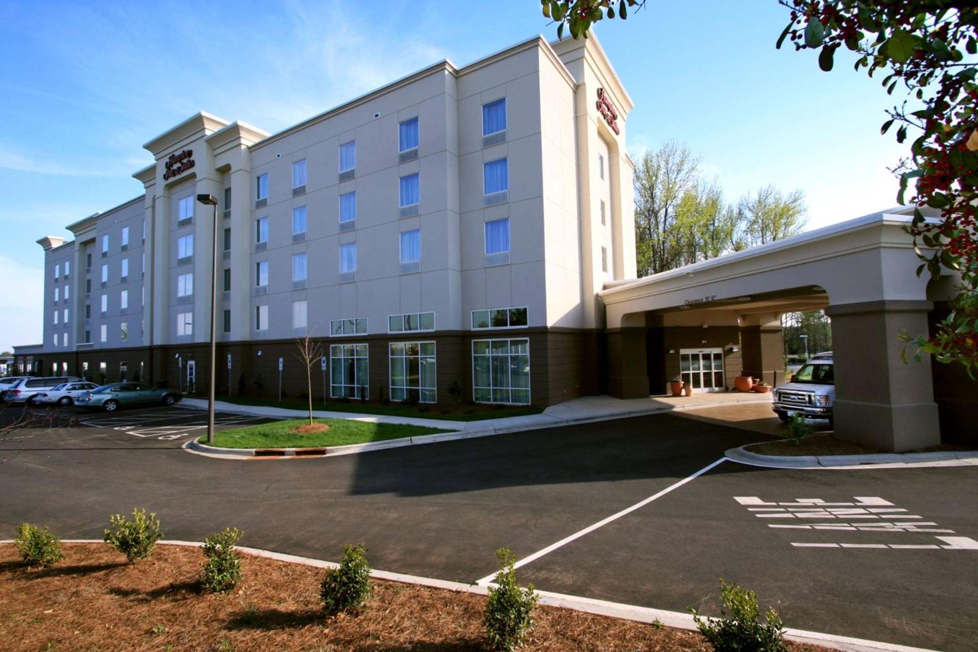 Hampton Inn & Suites Charlotte-Airport Eksteriør bilde