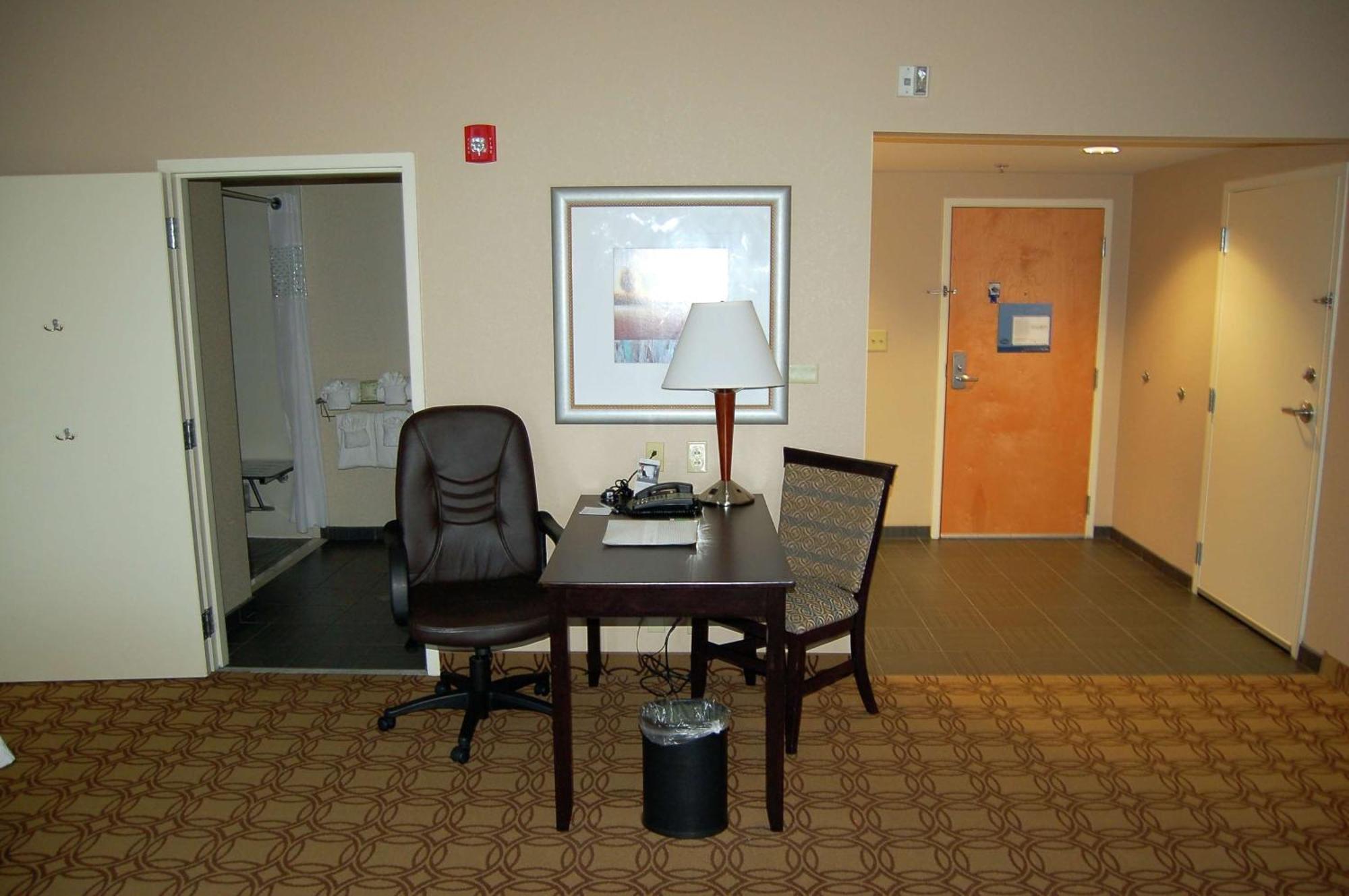 Hampton Inn & Suites Charlotte-Airport Eksteriør bilde