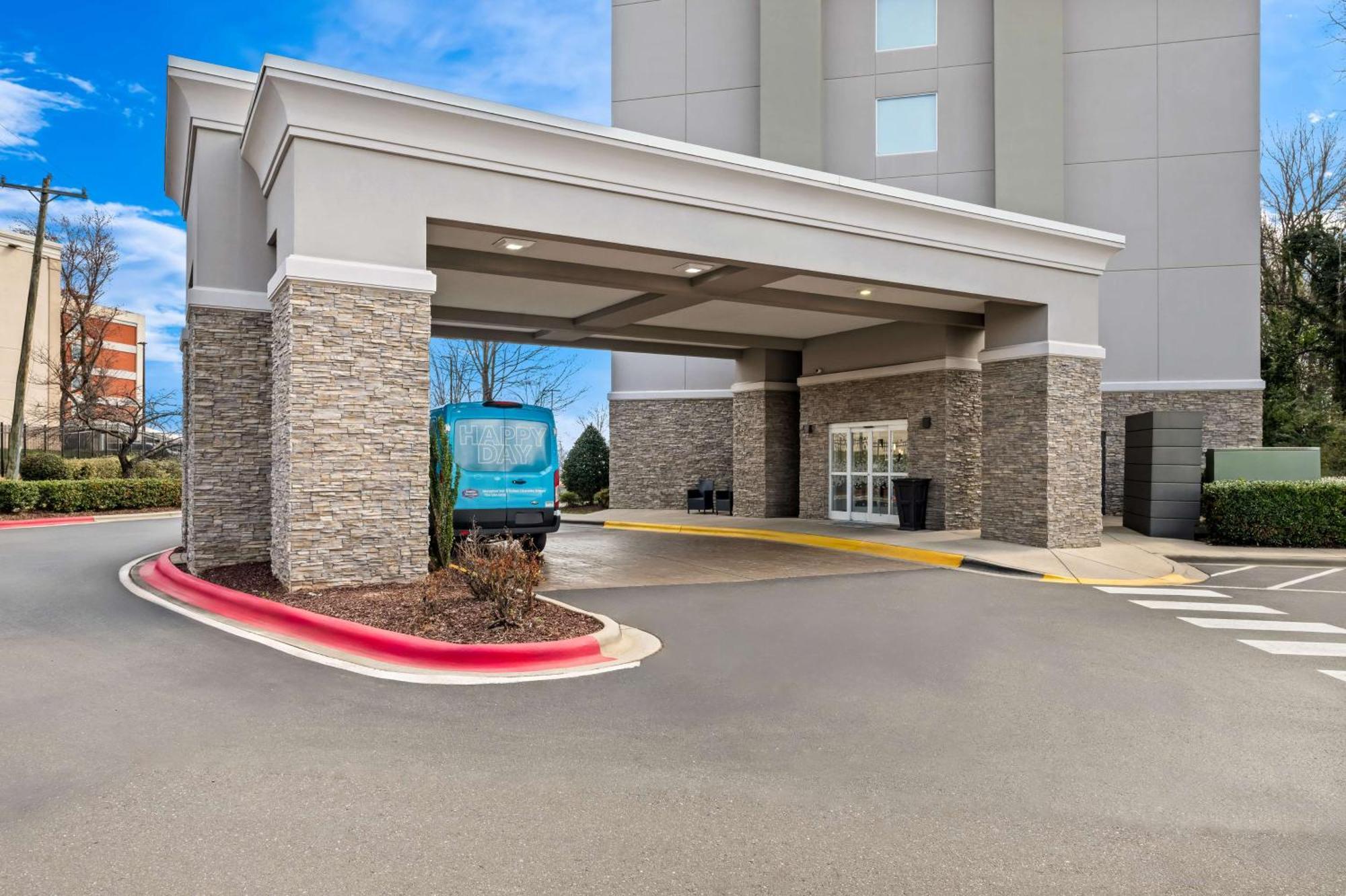 Hampton Inn & Suites Charlotte-Airport Eksteriør bilde