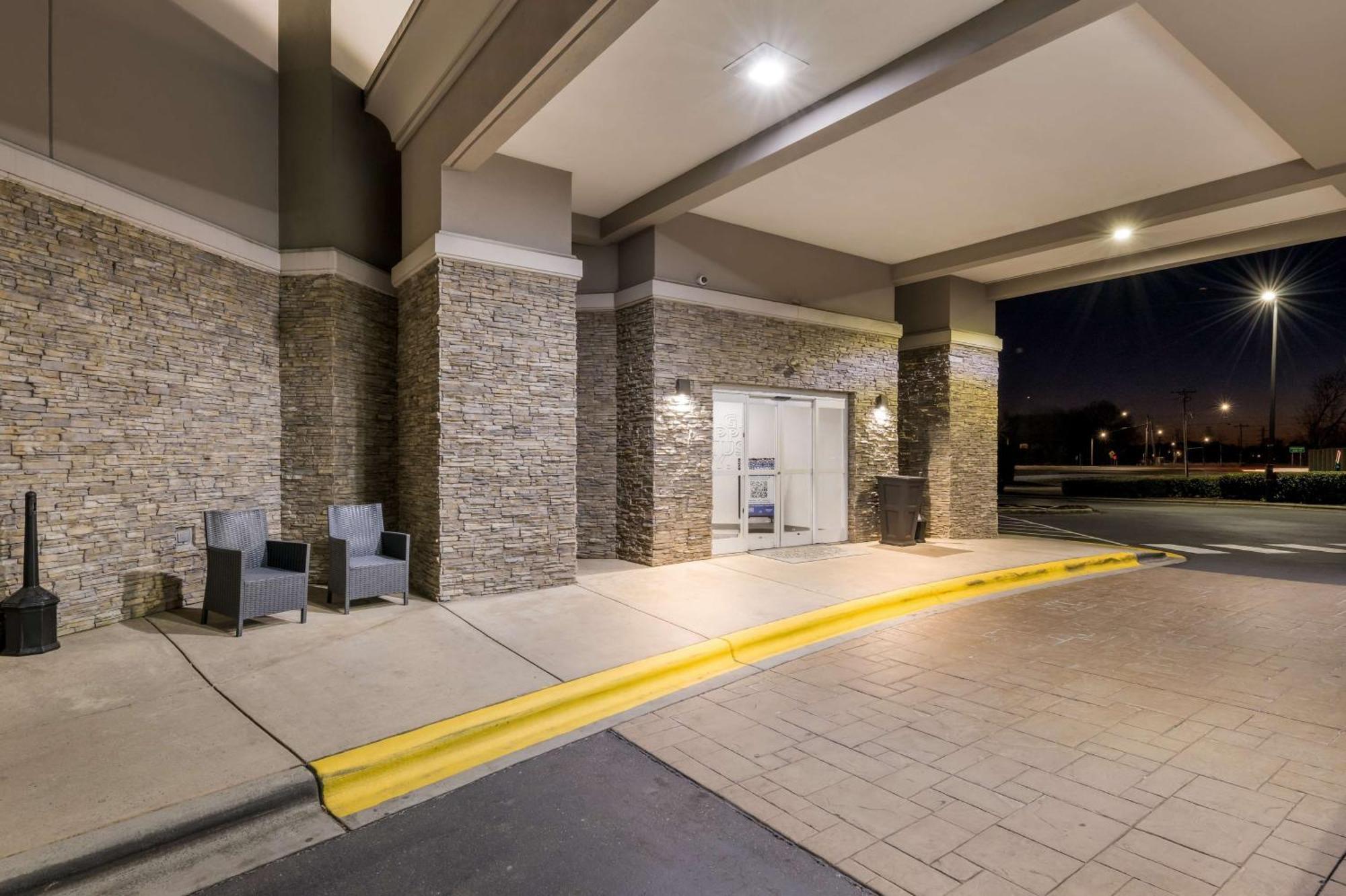 Hampton Inn & Suites Charlotte-Airport Eksteriør bilde